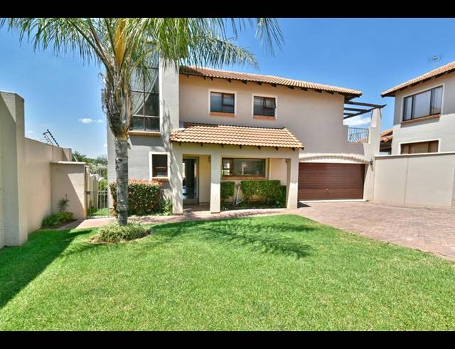 3 BEDROOM CLUSTER FOR SALE IN GLENVISTA